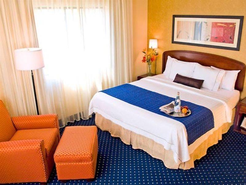 คอร์ตยาร์ด สก็อตเดล โอลด์ทาวน์ Hotel สก็อตส์เดล ภายนอก รูปภาพ